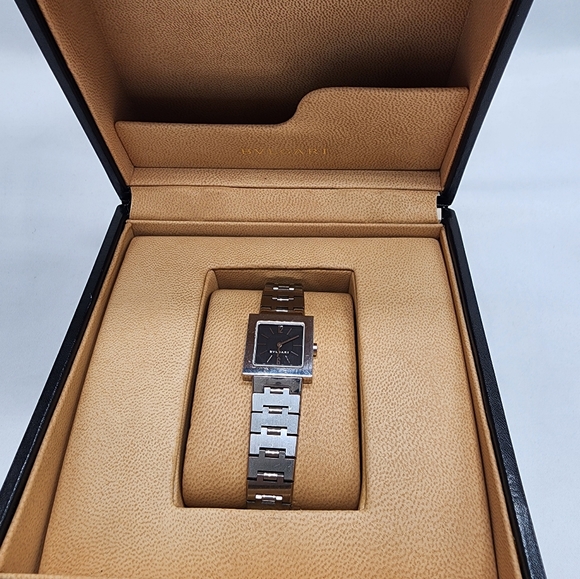 BLVGARI Quadrato Stainless steel watch main image 5